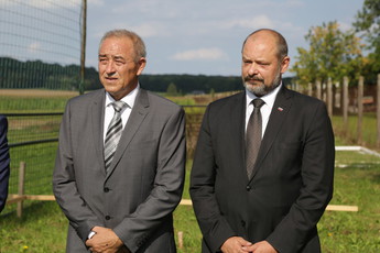 Alojz Glavač, župan Občine Moravske Toplice in Alojz Kovšca, predsednik Državnega sveta na 22. prazniku Občine Moravske toplice v Motvarjevcih<br>(Avtor: Milan Skledar)