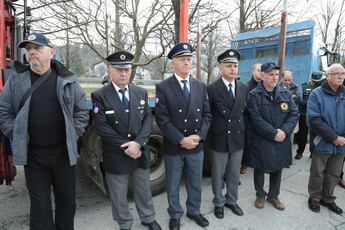 Odkritje spominskega obeležja na Colu, 2018<br>(Avtor: Milan Skledar)