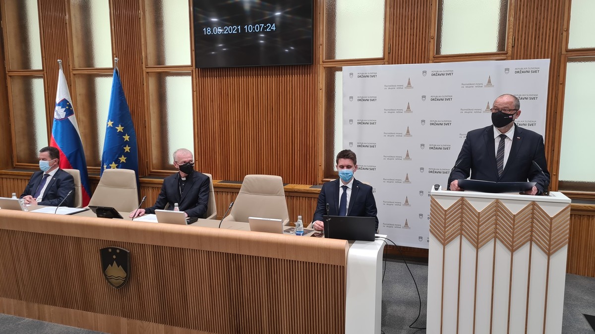 30 let uveljavljanja svobode veroizpovedi v Republiki Sloveniji