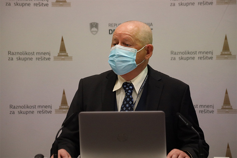 Posvet: Mesto kinologije v sodobni družbi - problemi in vprašanja<br>(Avtor: Milan Skledar)