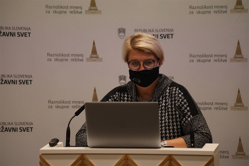 Posvet: Mesto kinologije v sodobni družbi - problemi in vprašanja<br>(Avtor: Milan Skledar)