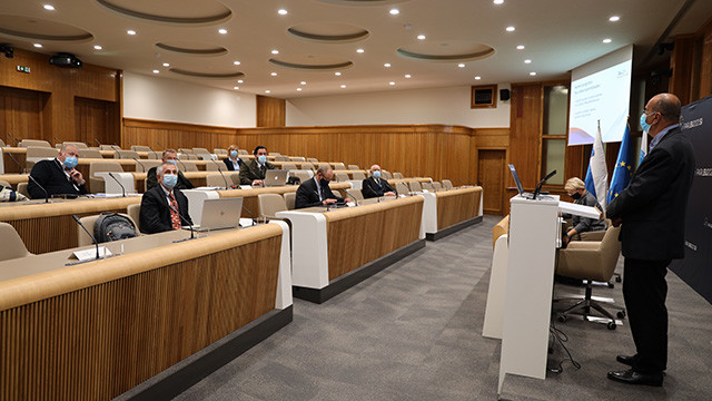 Posvet: Mesto kinologije v sodobni družbi - problemi in vprašanja<br>(Avtor: Milan Skledar)