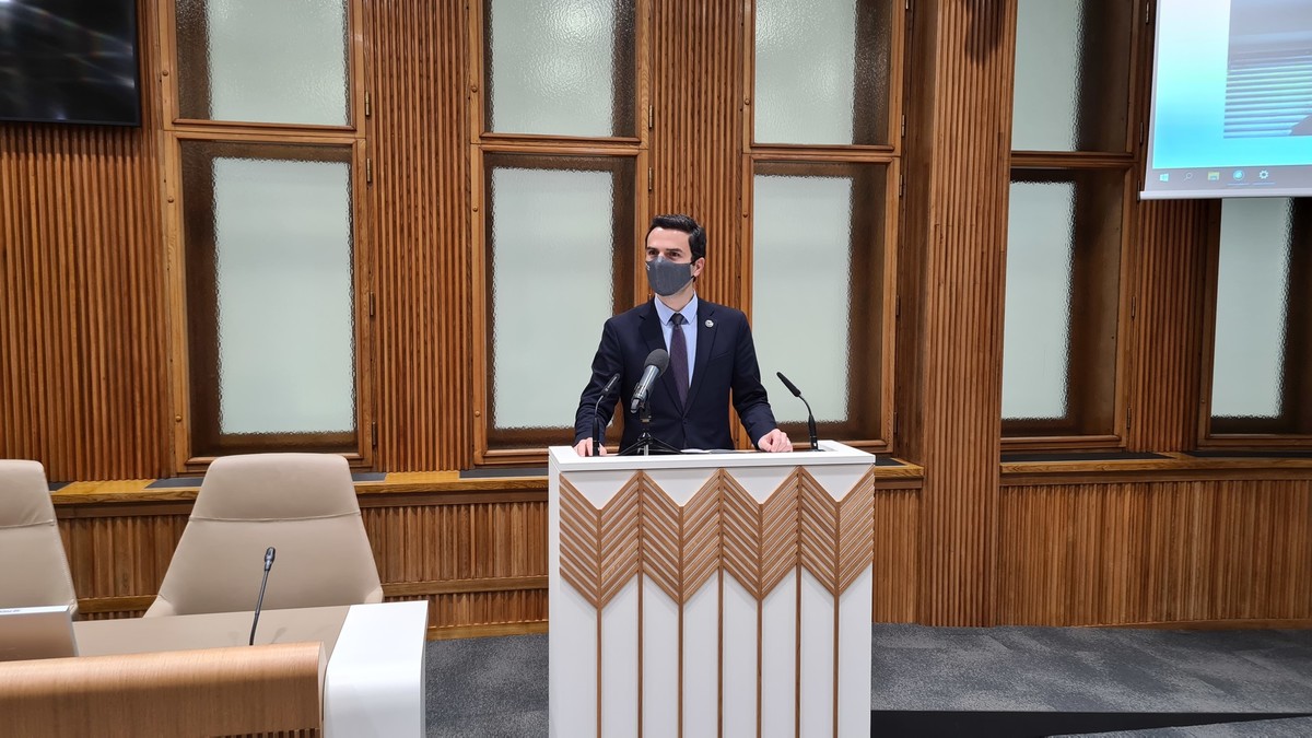 mag. Matej Tonin, minister za obrambo na Ministrstvu za obrambo na posvetu o nujnosti investicij v Slovensko Vojsko (SV) v DS, 2020<br>(Avtor: Milan Skledar)