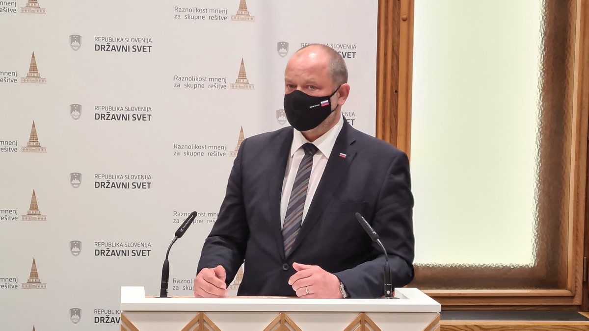 Alojz Kovšca, predsednik Državnega sveta RS, Simpozij: 30 let uveljavljanja svobode veroizpovedi v Republiki Sloveniji<br>(Avtor: Milan Skledar)