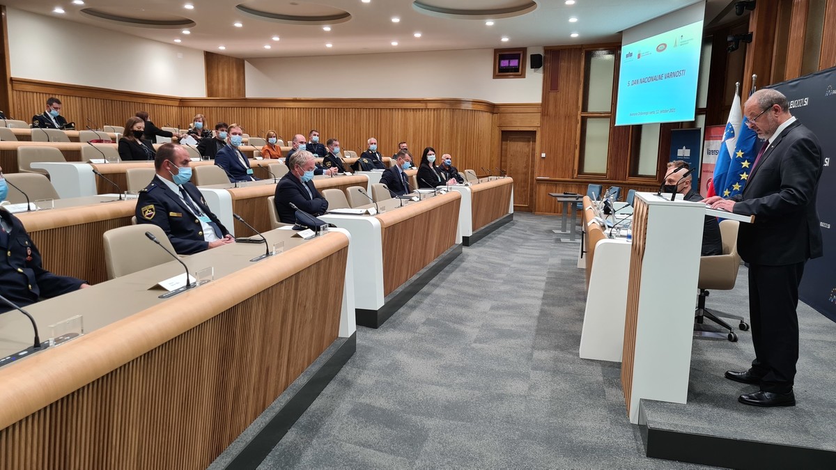 Alojz Kovšca, predsednik Državnega sveta RS. 5. dan nacionalne varnosti, 2021<br>(Avtor: Milan Skledar)