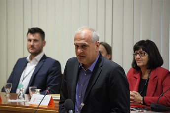 <br>(Avtor: Milan Skledar)