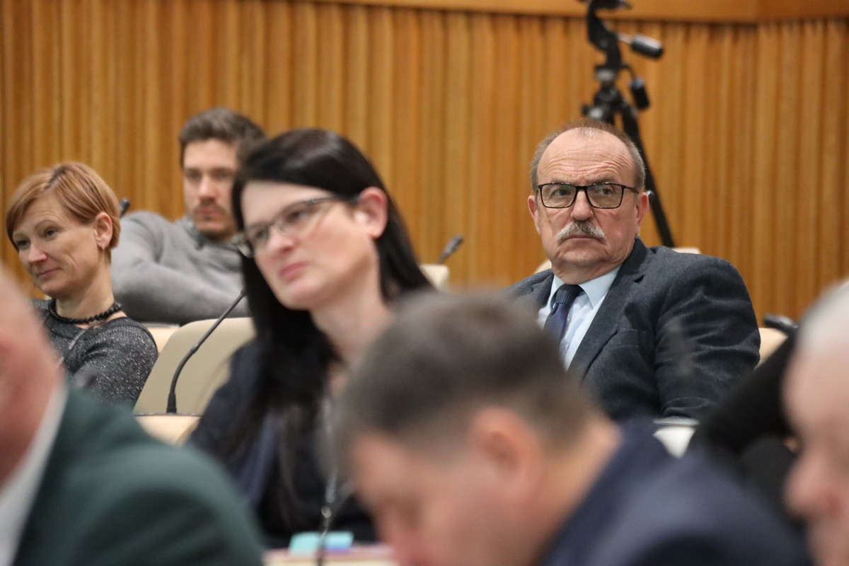 Državni svetnik Branko Šumenjak, posvet v Državnem svetu: predstavitev Bele knjige o obrambi Republike Slovenije, 21. januar 2020<br>(Avtor: Milan Skledar)