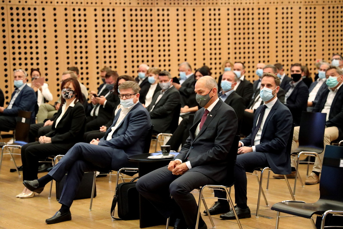 Janez Janša, predsednik Vlade RS: Večletni finančni okvir 2021 - 2027