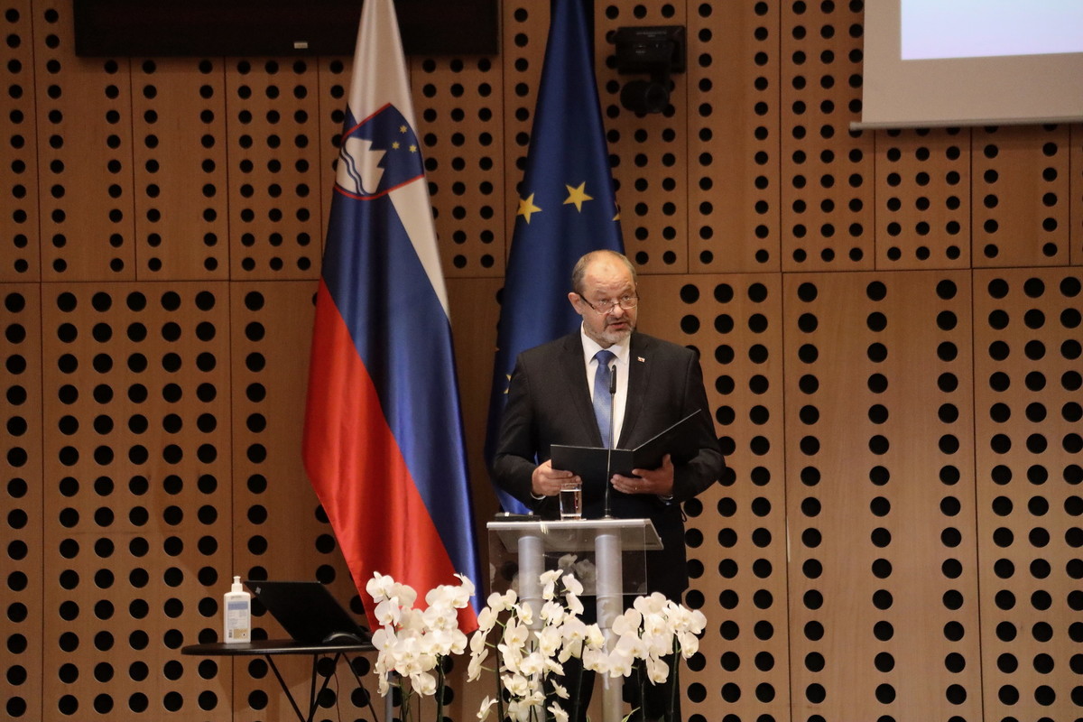 Večletni finančni okvir 2021 - 2027 in razvoj kohezijske regije Zahodna Slovenija