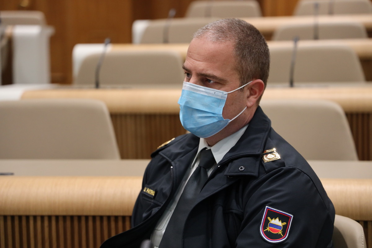 brig. Uroš Paternus, namestnik načelnika Generalštaba Slovenske vojske na posvetu o nujnosti investicij v Slovensko Vojsko (SV) v DS, 2020<br>(Avtor: Milan Skledar)