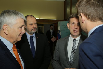 Alojz Kovšca, predsednik RS in dr. Miro Cerar, zunanji minister RS na posvetu: Gospodarska diplomacija, primer Slovenije in Nizozemske, 2019 <br>(Avtor: Milan Skledar)