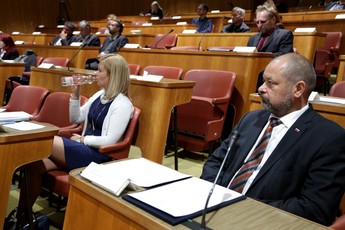 Alojz Kovšca, predsednik Državnega sveta RS na posvetu posvetu Prihodnost poklicnega izobraževanja<br>(Avtor: Milan Skledar)