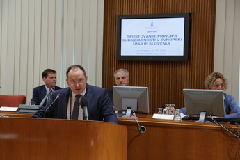 Dr. Blaž Ivanc, Zdravstvena fakulteta Univerze v Ljubljani na posvetu: Spoštovanje principa subsidiarnosti v Evropski uniji in Sloveniji<br>(Avtor: Milan Skledar)