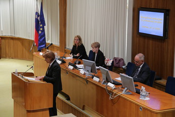 Dr. Zdenka Tičar, Ministrstvo za zdravje na posvetu: Starejši kot sedanjost in prihodnost družbe <br>(Avtor: Milan Skledar)