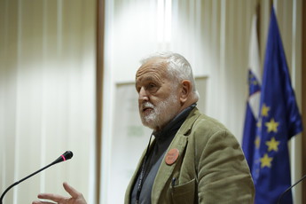 prof. dr. Jože Mencinger<br>(Avtor: Milan Skledar)