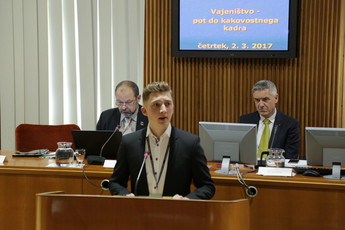 Vajeništvo - pot do kakovostnega kadra, 2017 <br>(Avtor: Milan Skledar)