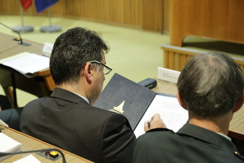 Nacionalni posvet: Nastanek in razvoj slovenske teritorialne ombrambe<br>(Avtor: Milan Skledar)