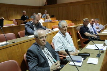 Znanost in tehnologija v Sloveniji - danes in jutri?<br>(Avtor: Milan Skledar)