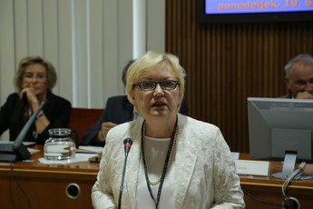 Znanost in tehnologija v Sloveniji - danes in jutri?<br>(Avtor: Milan Skledar)