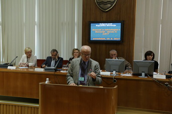 Znanost in tehnologija v Sloveniji - danes in jutri?<br>(Avtor: Milan Skledar)
