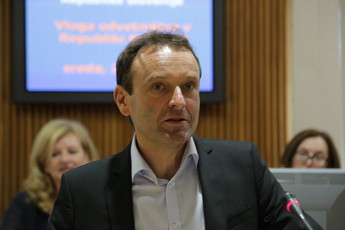 Vloga odvetništva v RS<br>(Avtor: Milan Skledar)