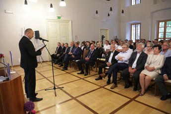 Slavnostna seja občinskega sveta občine Vipava<br>(Avtor: Milan Skledar)