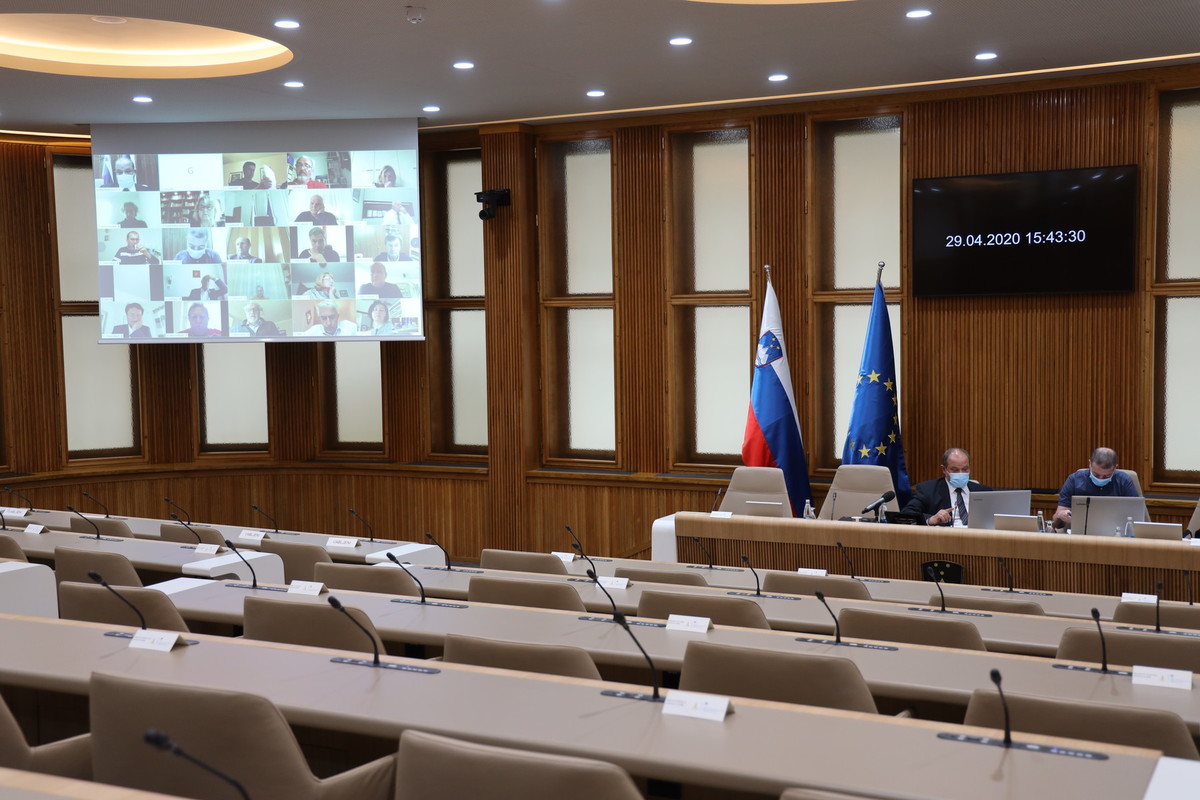 13. izredna seja Državnega sveta, 29. aprila 2020<br>(Avtor: Milan Skledar)