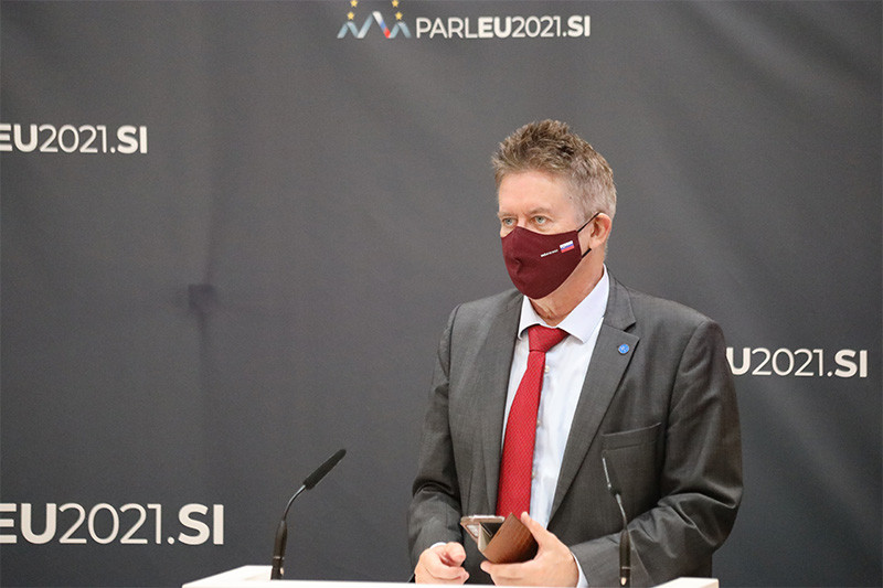 Dr. Matjaž Gams, državni svetnik.  34. redna seja DS, 15. september 2021<br>(Avtor: Milan Skledar)