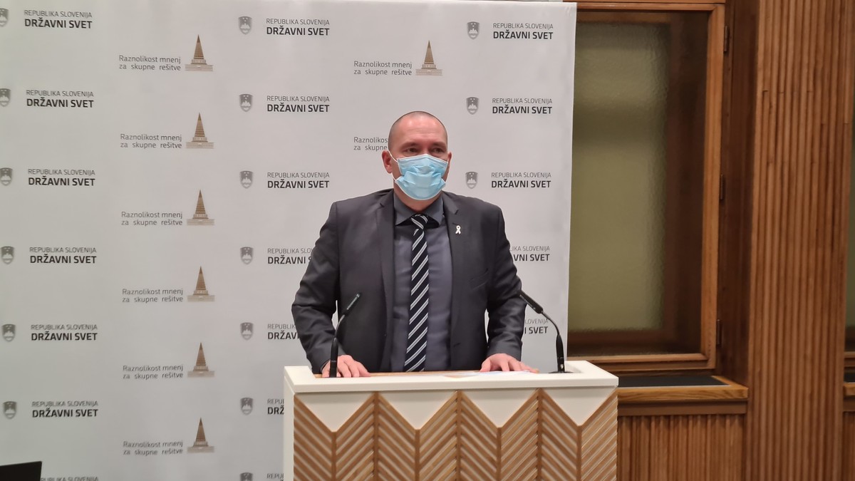 Dr Jože Podgoršek, kmetijski minister na 46. redni seji Državnega sveta  o predlogu Strateškega načrta Skupne kmetijske politike 2023 - 2027<br>(Avtor: Milan Skledar)