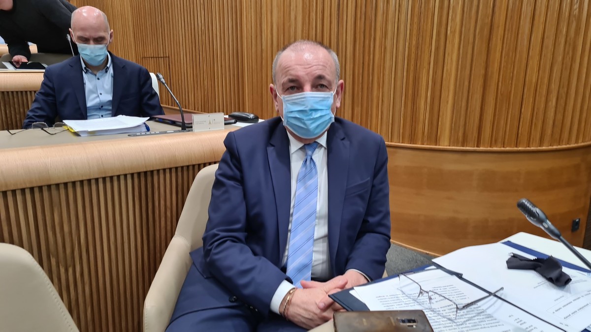 Mag. Andrej Šircelj, finančni minister .28. izredna seja Državnega sveta RS <br>(Avtor: Milan Skledar)