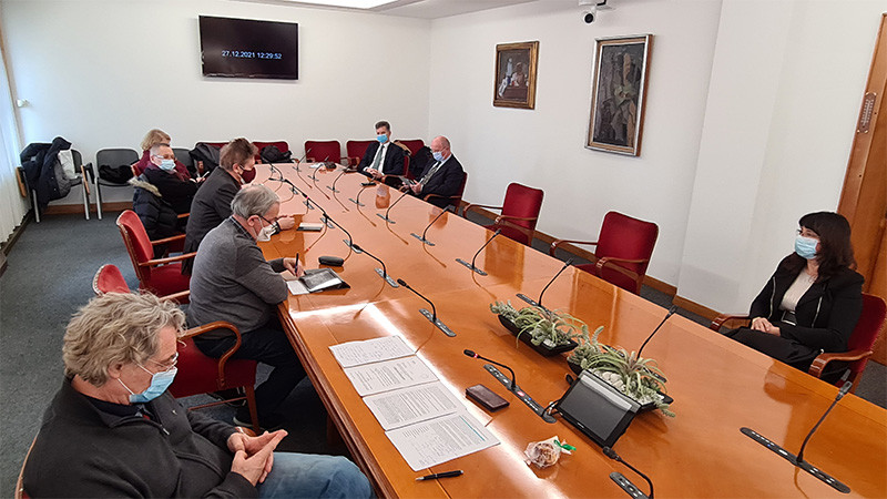 12. izredna seja komisije Državnega sveta za kulturo, znanost, šolstvo in šport<br>(Avtor: Milan Skledar)