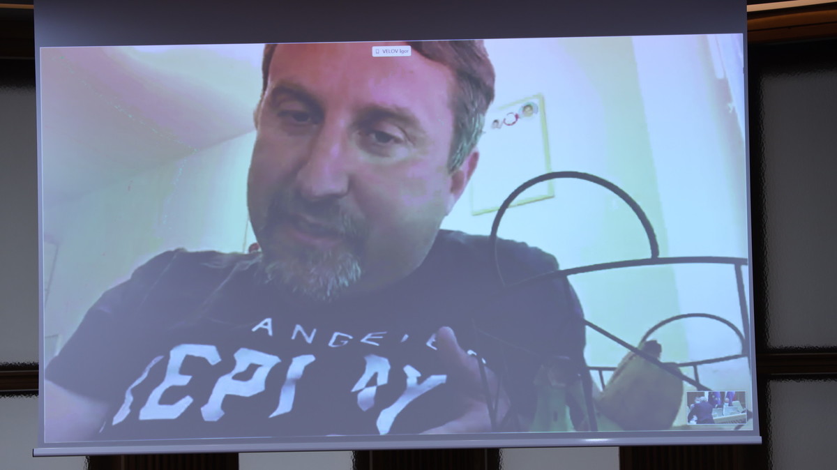 Mag. Igor Velov   med 13. izredno videokonferenčno sejo Državnega sveta <br>(Avtor: Milan Skledar)
