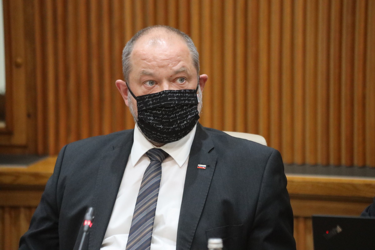 Alojz Kovšca, predsednik Državnega sveta RS, 38. redna seja Državnega sveta RS<br>(Avtor: Milan Skledar)