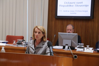 Mag. Marija Lah, državna svetnica na 11. redni seji DS<br>(Avtor: Milan Skledar)