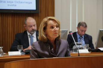 Mag. Marija Lah, državna svetnica na 12. redni sej DS, VI. manda<br>(Avtor: Milan Skledar)