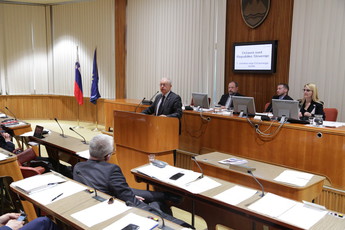 Igor Antauer, državni svetnik, 1. izredna seja DS, VI. mandat<br>(Avtor: Milan Skledar)