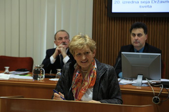 Irena Majcen, ministrica za okolje in prostor<br>(Avtor: Milan Skledar)