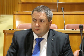 <br>(Avtor: Milan Skledar)