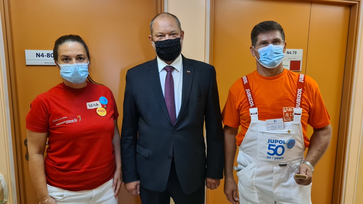 Neda Kajfež Ambrožič, Predsednik Državnega sveta RS Alojz Kovšca in Dušan Presetnik<br>(Avtor: Milan Skledar)