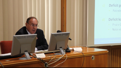 dr. Peter Kraljič se je na posvetu omenjal kot bodoči novi mandatar<br>(Avtor: Milan Skledar)