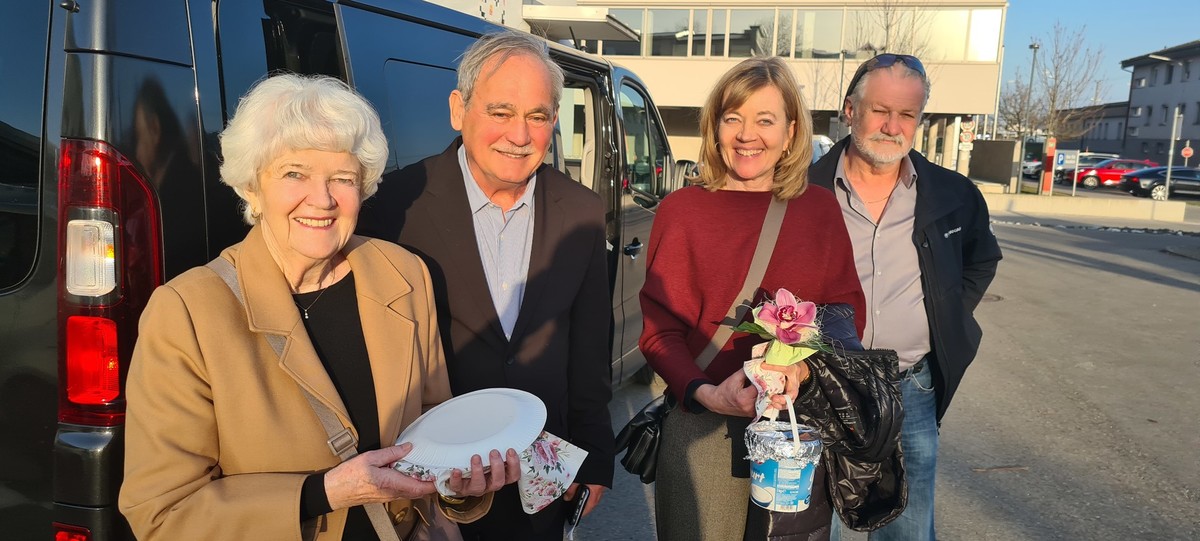 Kulturne prireditve v Celovcu se je ob Dnevu žena udeležila tudi slovenska delegacija, ki jo je vodil predsednik taboriščnega odbora Ravensbrück pri Zvezi združenj borcev za vrednote NOB, Matjaž Špat  <br>(Avtor: Milan Skledar)