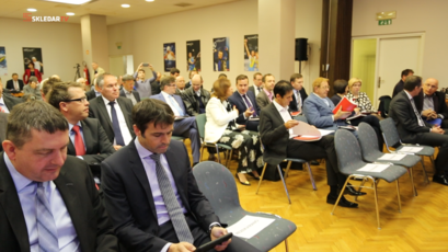 Delničarji na skupčini Petrola, 21. aprila 2016<br>(Avtor: Milan Skledar)