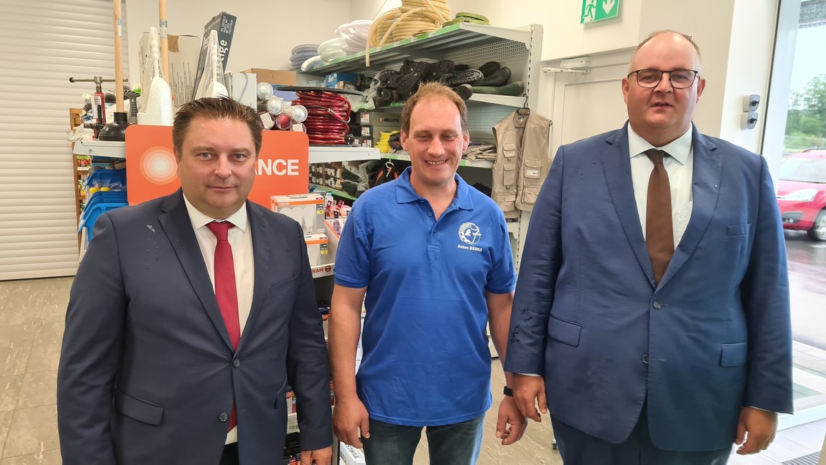 KZ Gornja Radgona v Spodnji Ščavnici odprla sodoben kmetijski center<br>(Avtor: Milan Skledar)