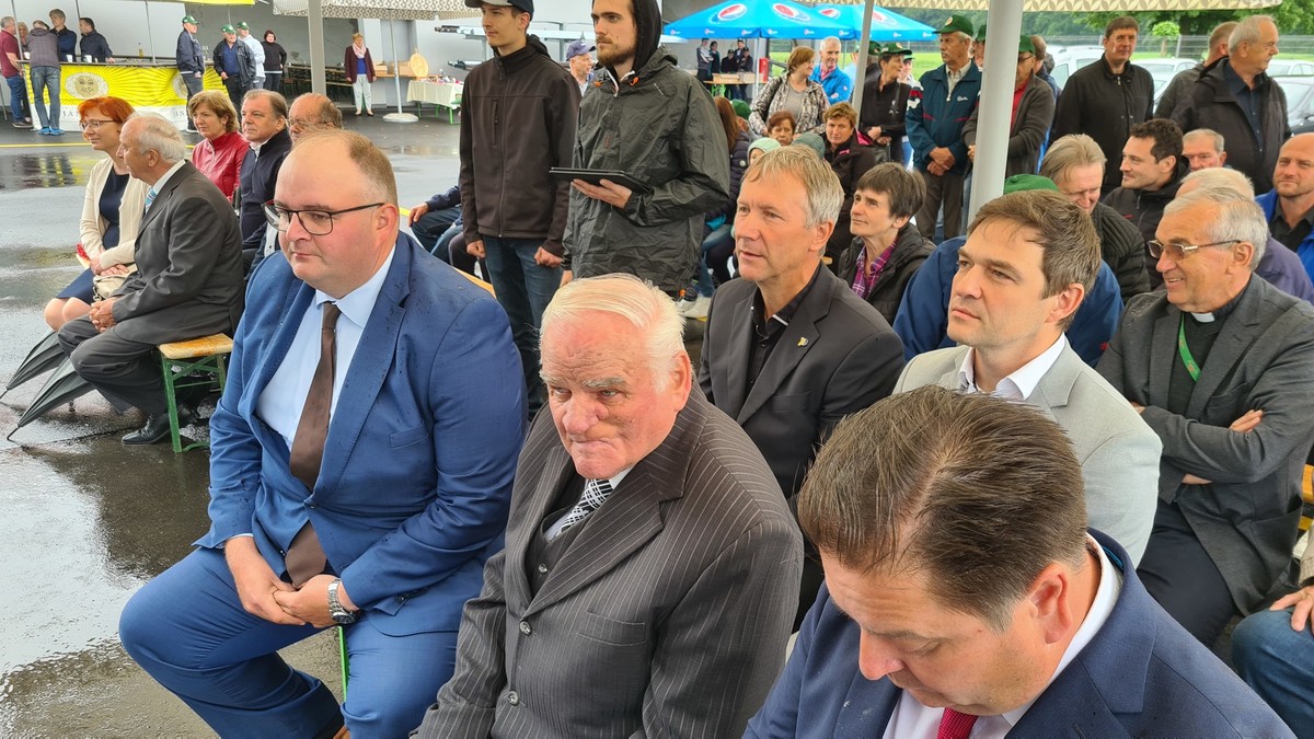 KZ Gornja Radgona v Spodnji Ščavnici odprla sodoben kmetijski center<br>(Avtor: Milan Skledar)
