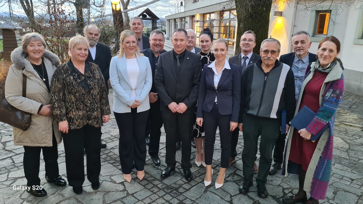 Prejemniki plaket VZbS, Slavnostna akademija Veterinarske zbornice Slovenije, 2025<br>(Avtor: Pia Skledar, S-tv)